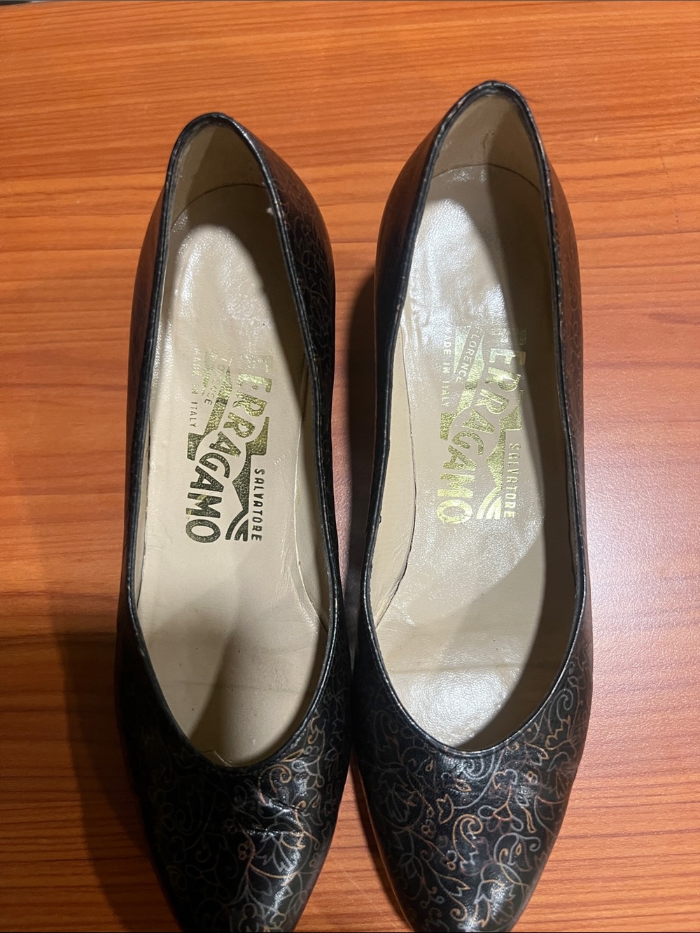 Salvatore Ferragamo Black Metallic-Detail Ballet Flats